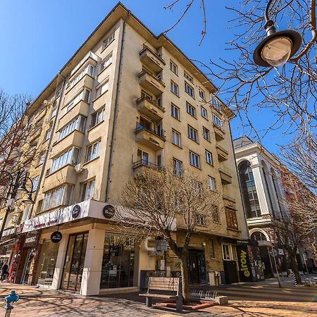 Zero-Waste Studio Apartment In Central Szófia Kültér fotó